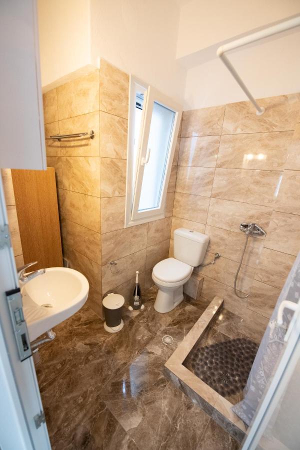 Lovely One-Bedroom Flat In Skopelos 외부 사진